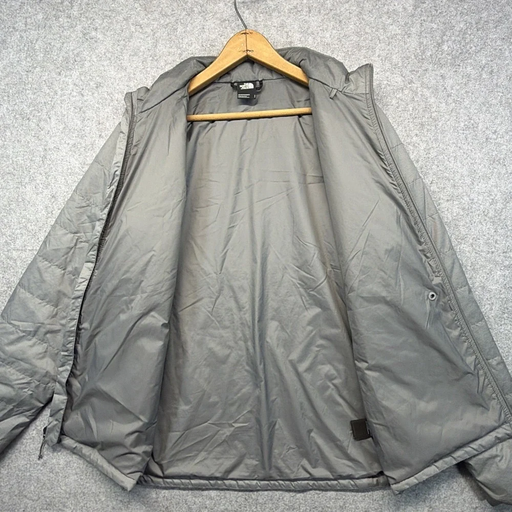 The North Face Mens Green Puffer Jacket Mens Size Size Small
